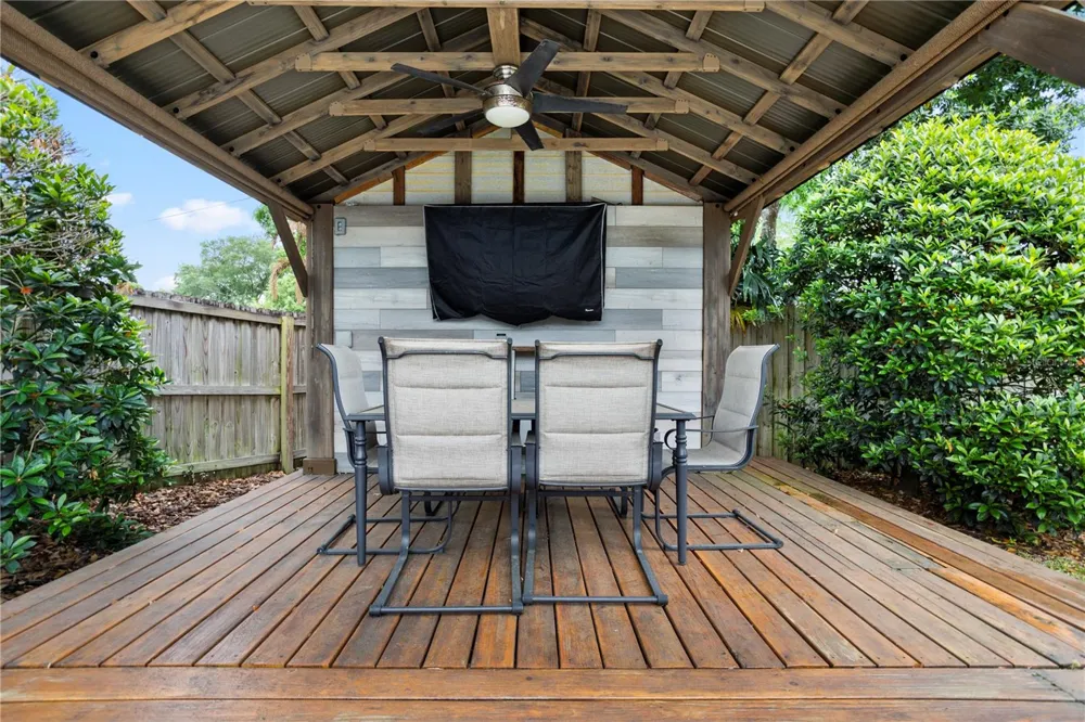 2130 DELORAINE TRAIL Maitland, FL 32751