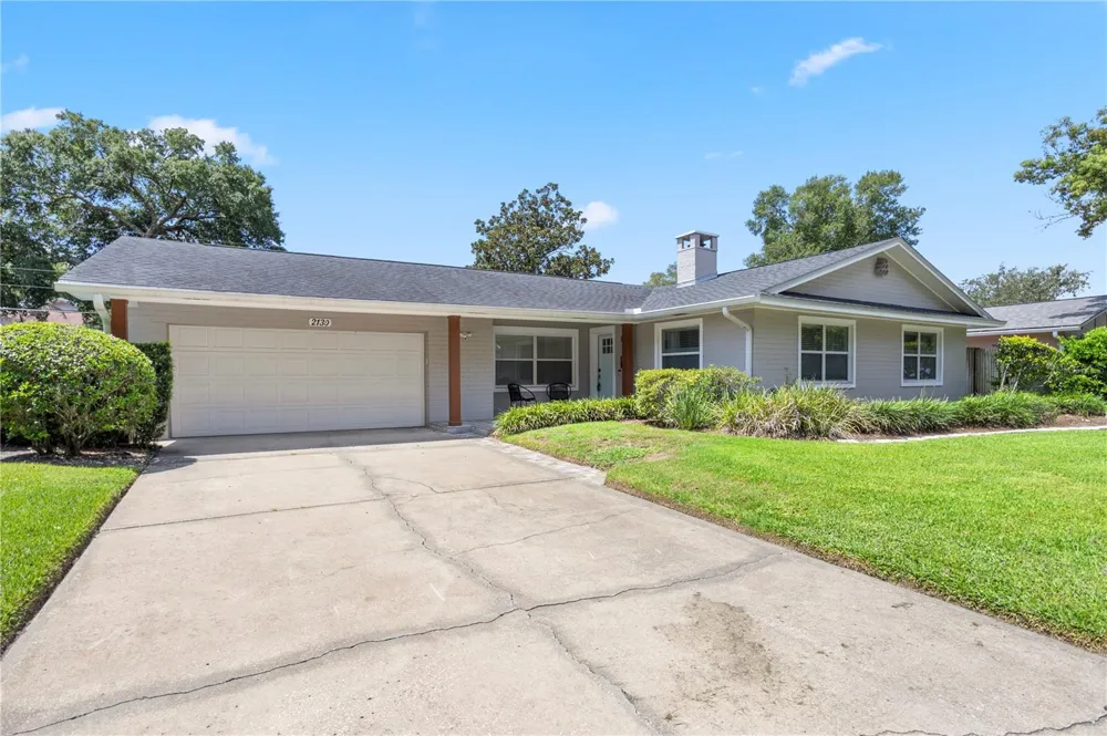 2130 DELORAINE TRAIL Maitland, FL 32751