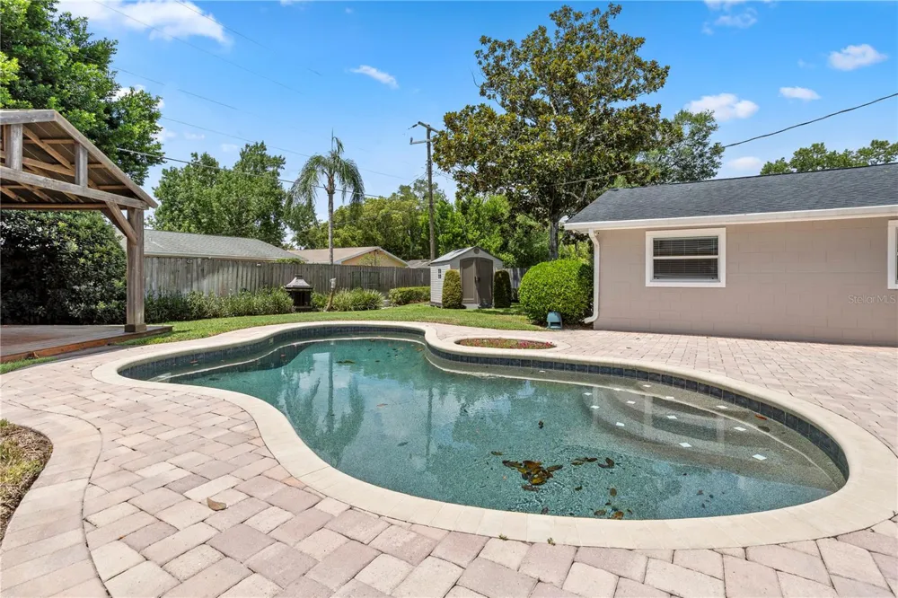 2130 DELORAINE TRAIL Maitland, FL 32751