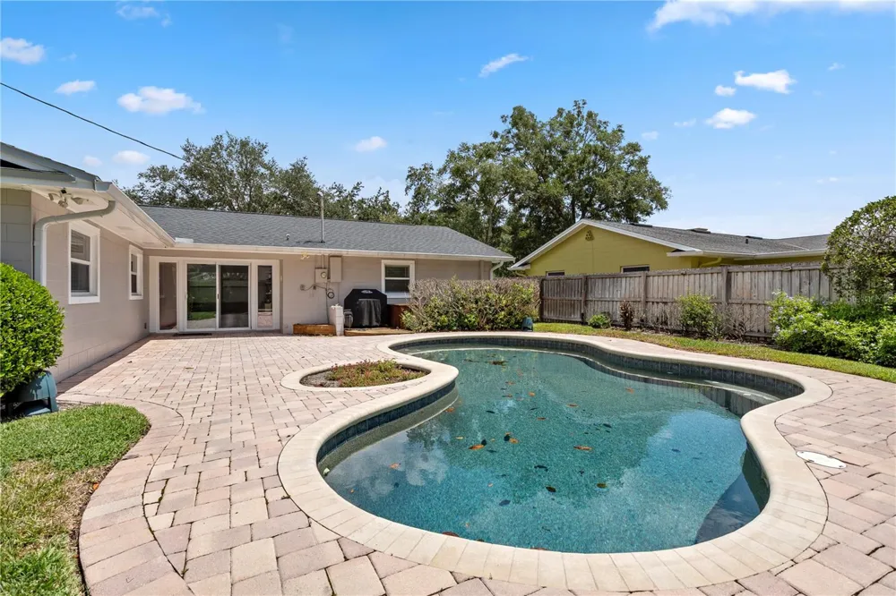 2130 DELORAINE TRAIL Maitland, FL 32751