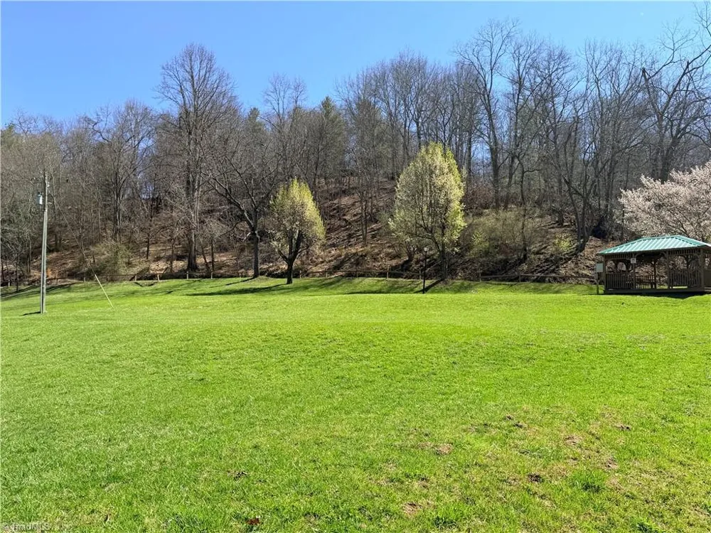 TBD (Lot 21 & 22) Martha Lane Piney Creek, NC 28663
