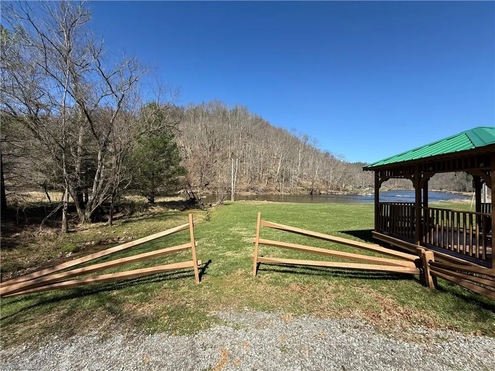 TBD (Lot 21 & 22) Martha Lane Piney Creek, NC 28663