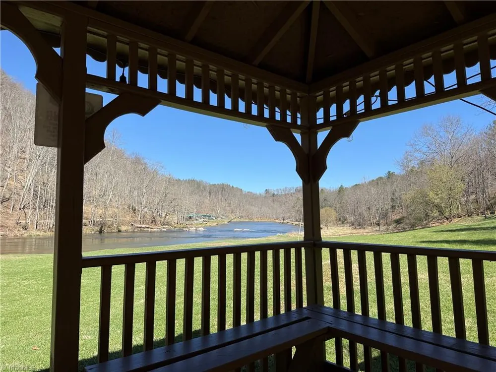 TBD (Lot 21 & 22) Martha Lane Piney Creek, NC 28663