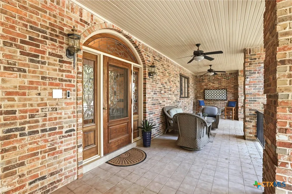 21759 Forest Waters Circle Garden Ridge, TX 78266