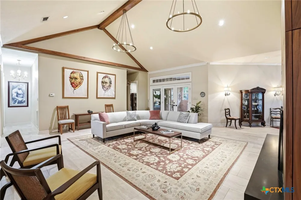 21759 Forest Waters Circle Garden Ridge, TX 78266