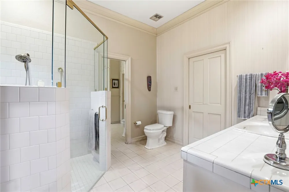 21759 Forest Waters Circle Garden Ridge, TX 78266