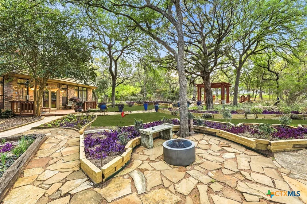 21759 Forest Waters Circle Garden Ridge, TX 78266