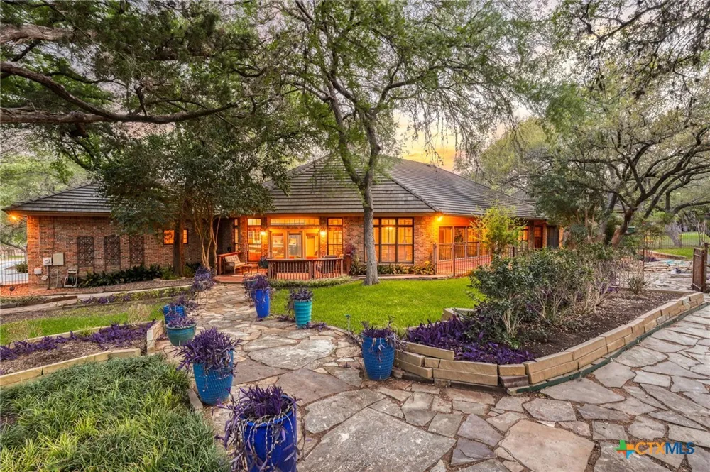 21759 Forest Waters Circle Garden Ridge, TX 78266