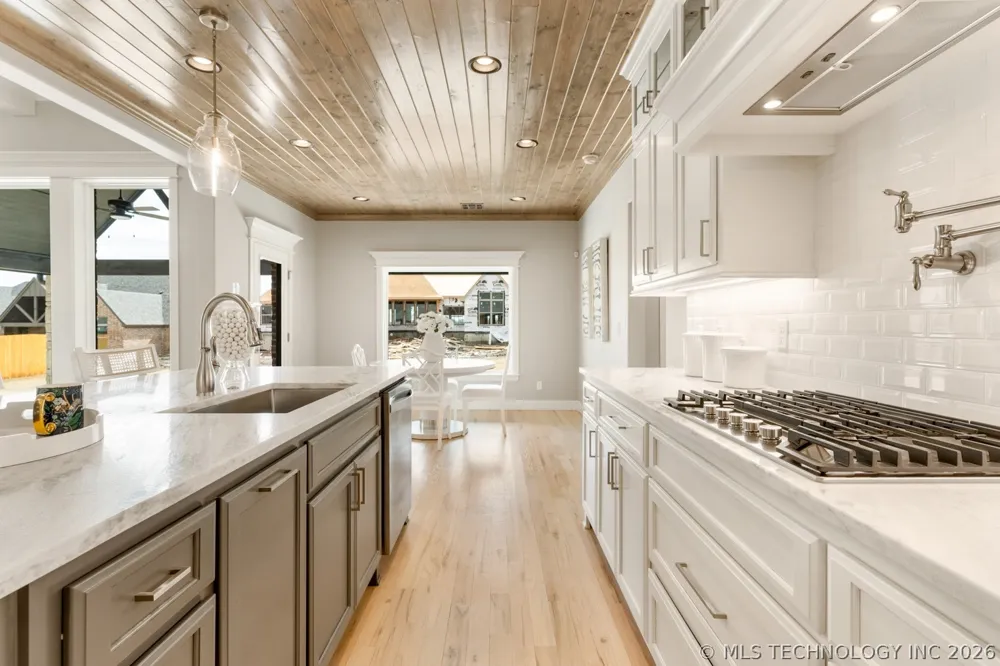 1509 Pinecrest Drive Claremore, OK 74017