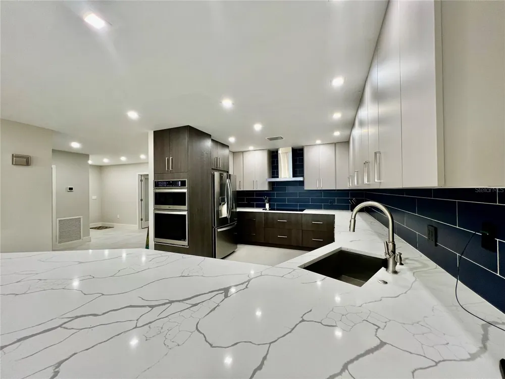 3280 SOUTHSHORE DRIVE #87A Punta Gorda, FL 33955