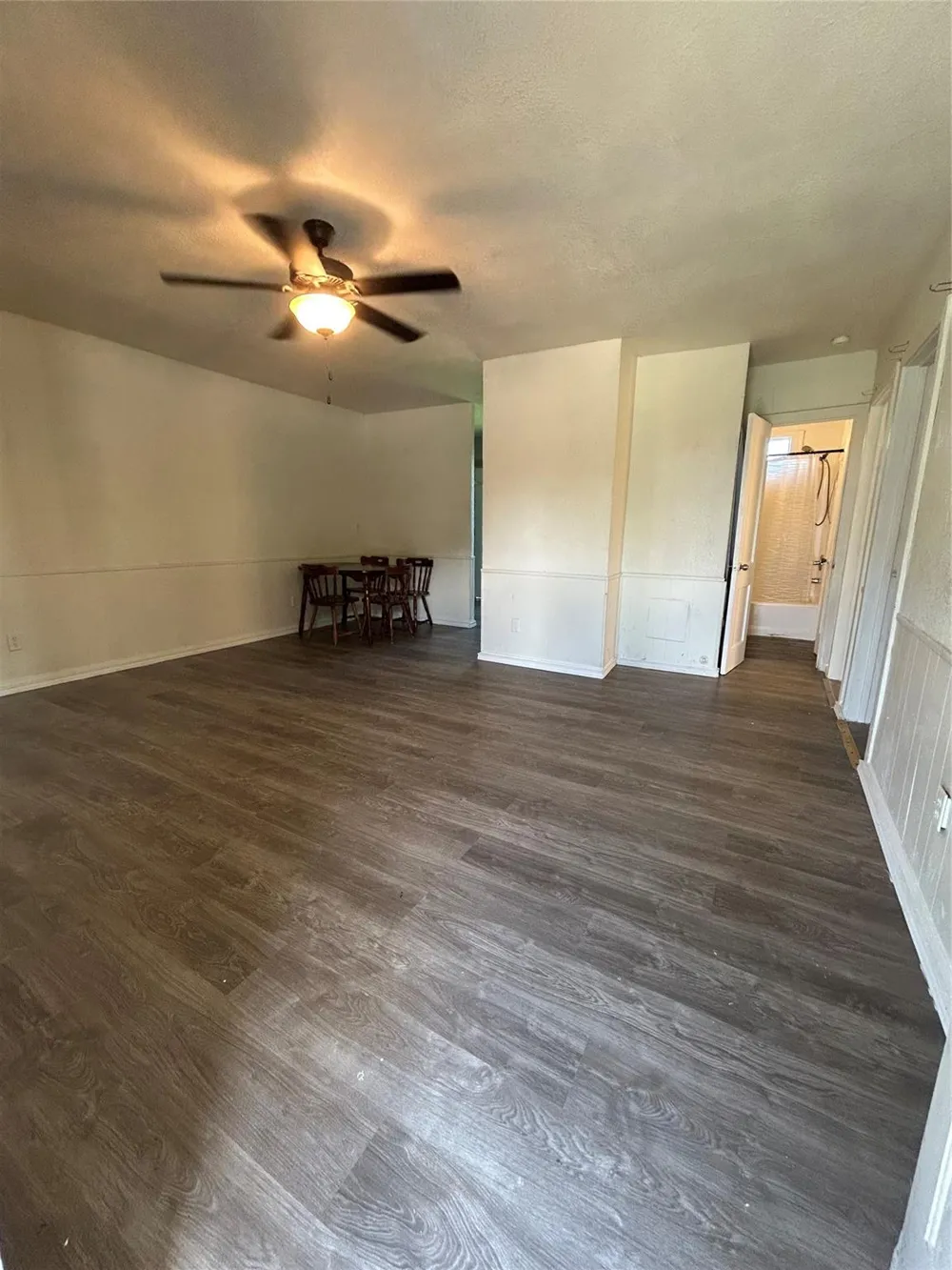 1102 W 10th Street Freeport, TX 77541