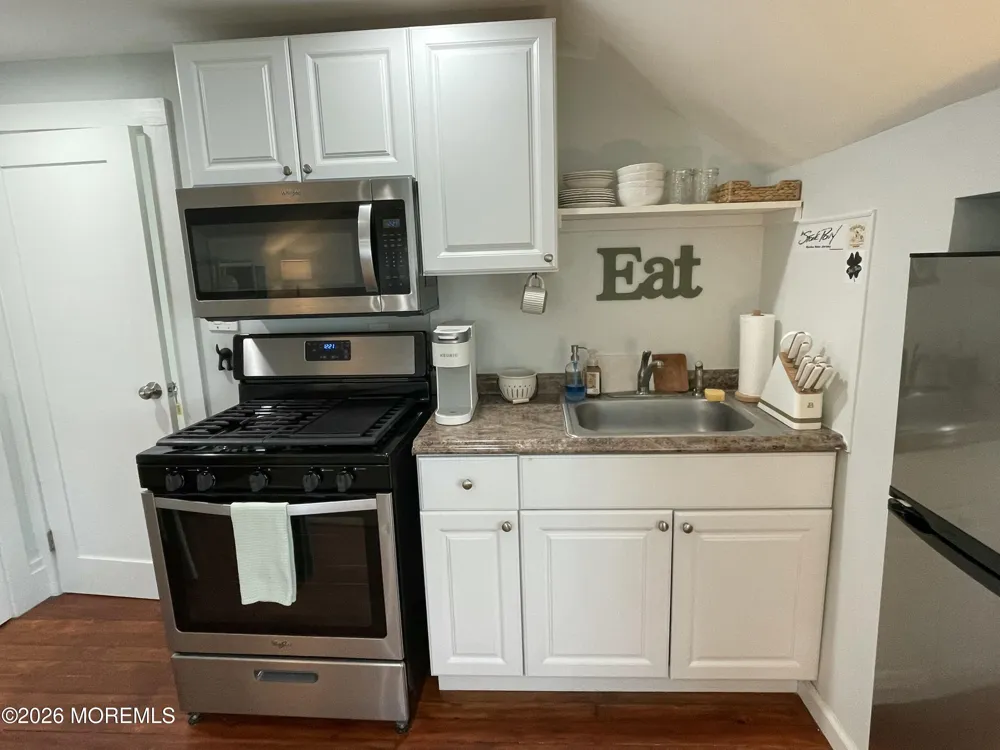 20512 Euclid Avenue Allenhurst, NJ 07711