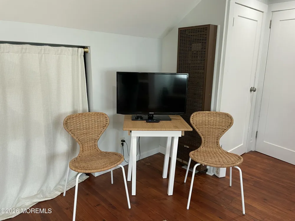 20512 Euclid Avenue Allenhurst, NJ 07711