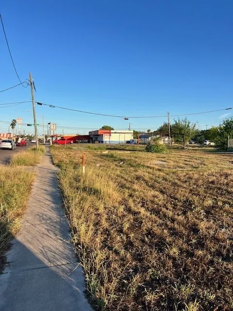 2701 Greenwood Drive Corpus Christi, TX 78405