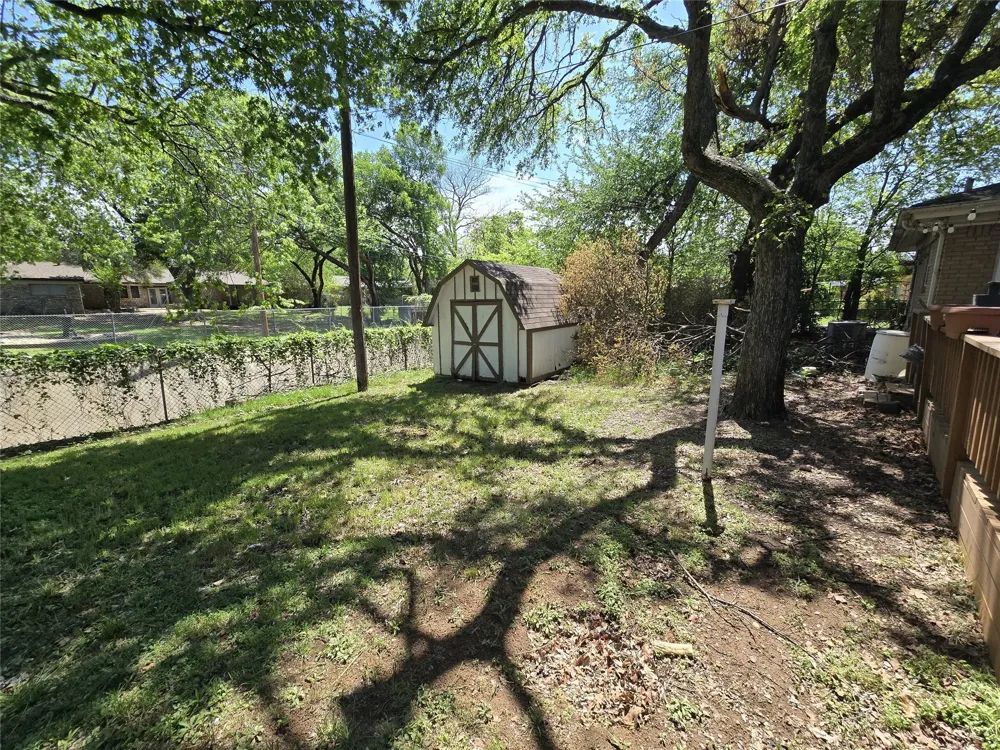 1144 Norwood Drive Hurst, TX 76053