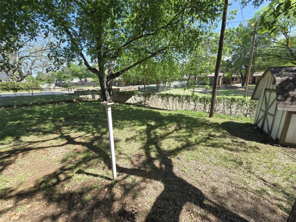 1144 Norwood Drive Hurst, TX 76053
