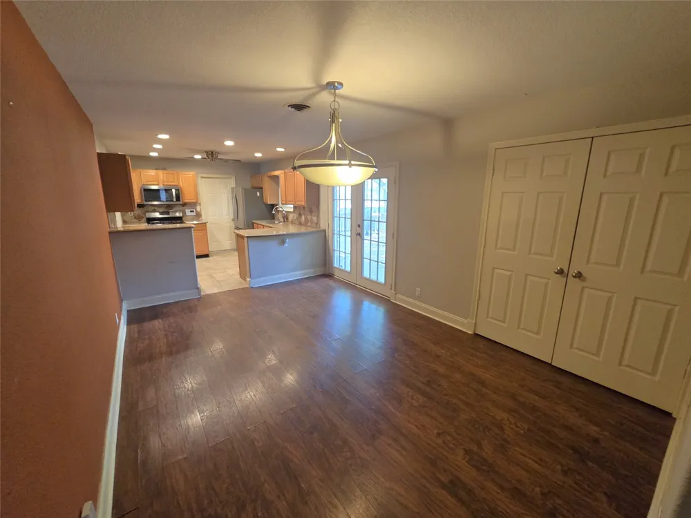 1144 Norwood Drive Hurst, TX 76053