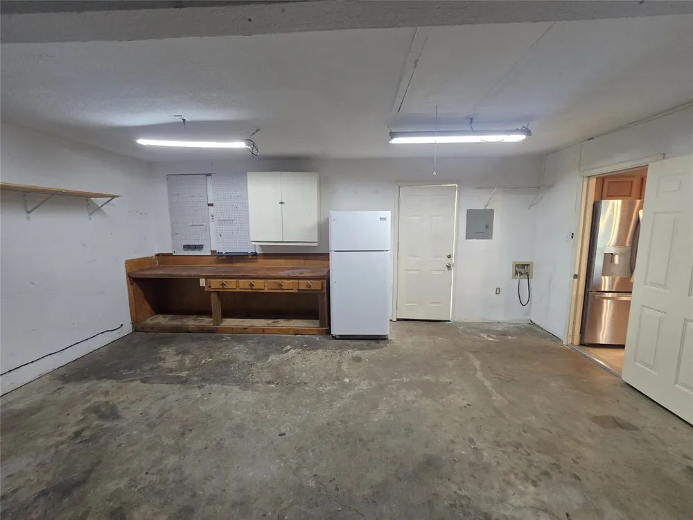 1144 Norwood Drive Hurst, TX 76053