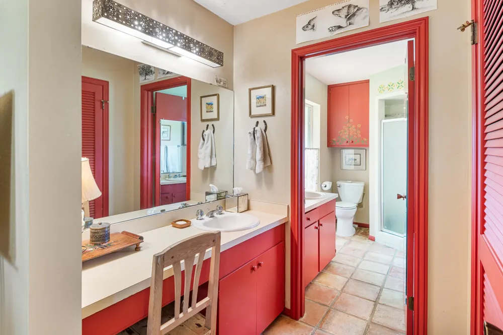 CR 409 Spicewood, TX 78669