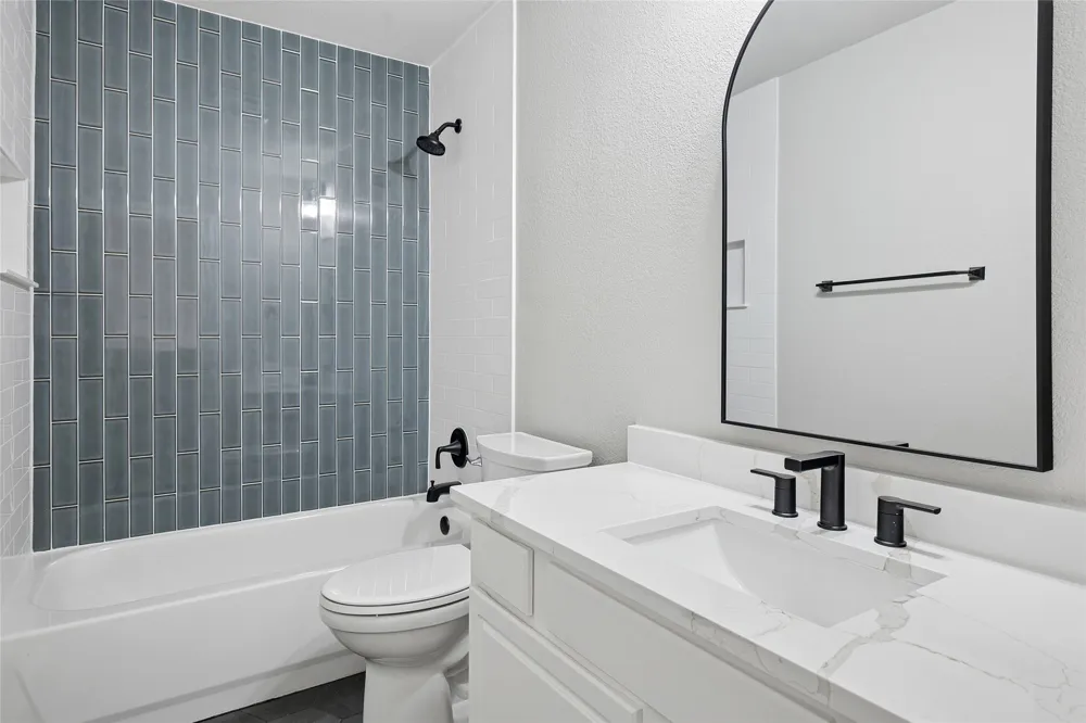 2986 Marchwood Drive Highland Village, TX 75077