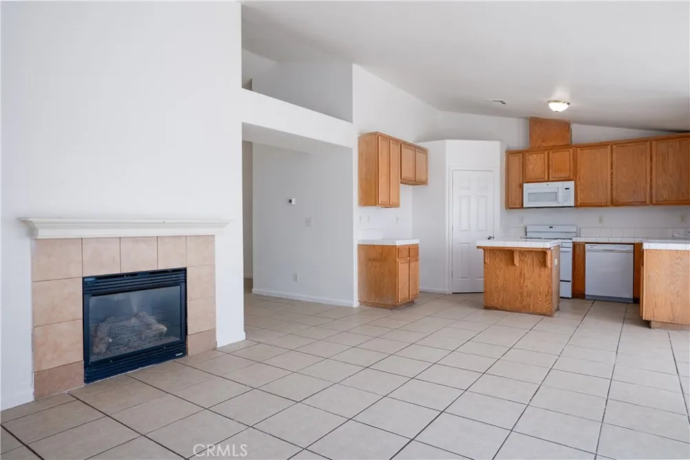 2658 Drake Merced, CA 95348