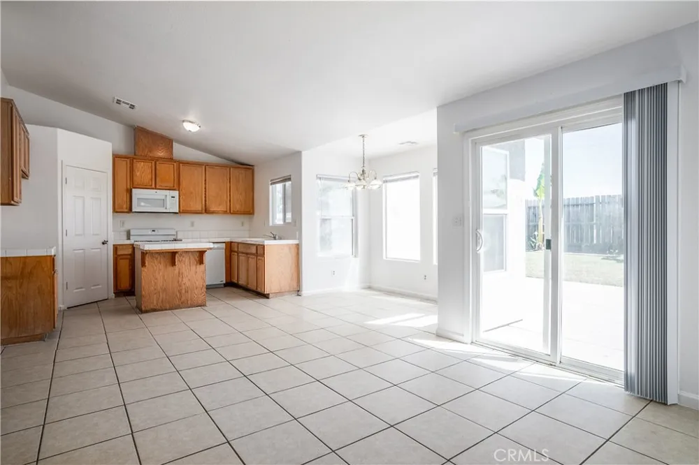 2658 Drake Merced, CA 95348