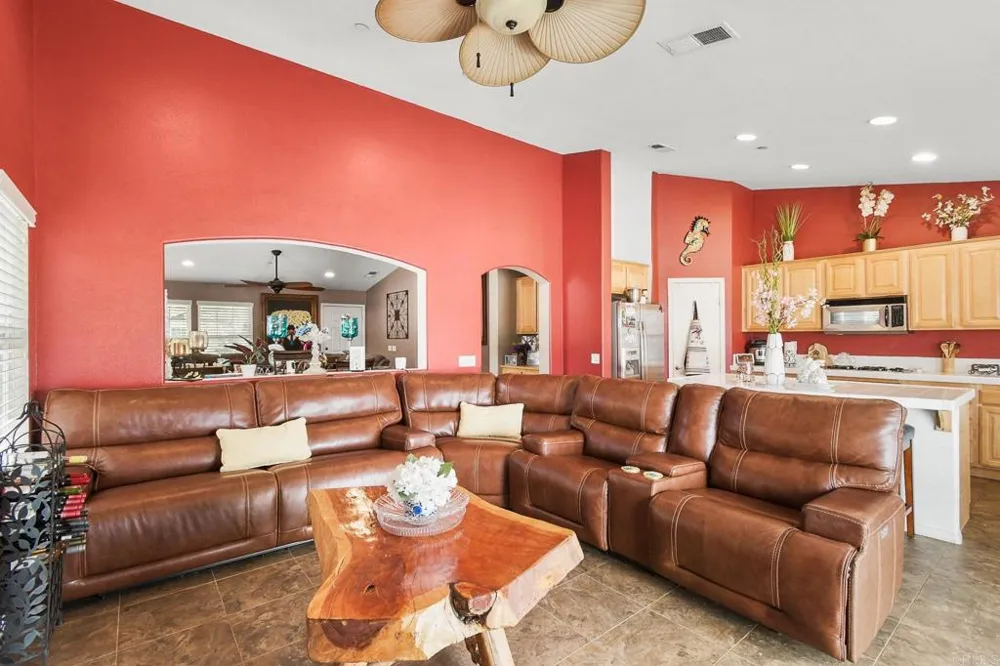 1228 Buckwheat Trl Campo, CA 91906