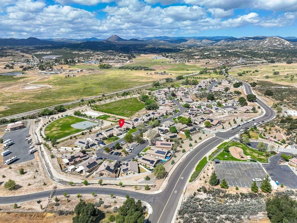 1228 Buckwheat Trl Campo, CA 91906