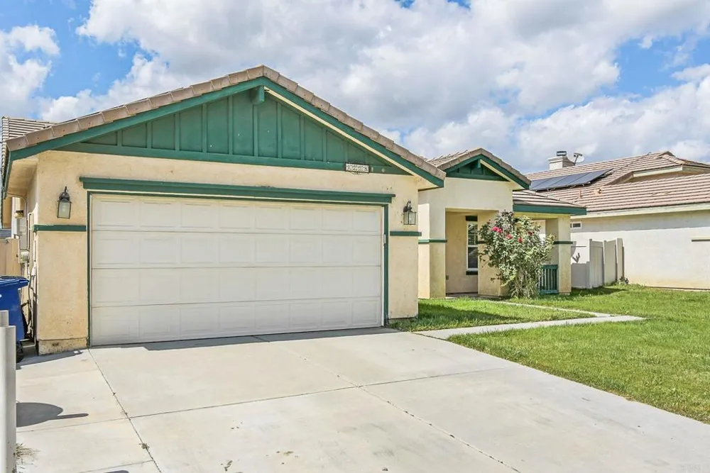1228 Buckwheat Trl Campo, CA 91906