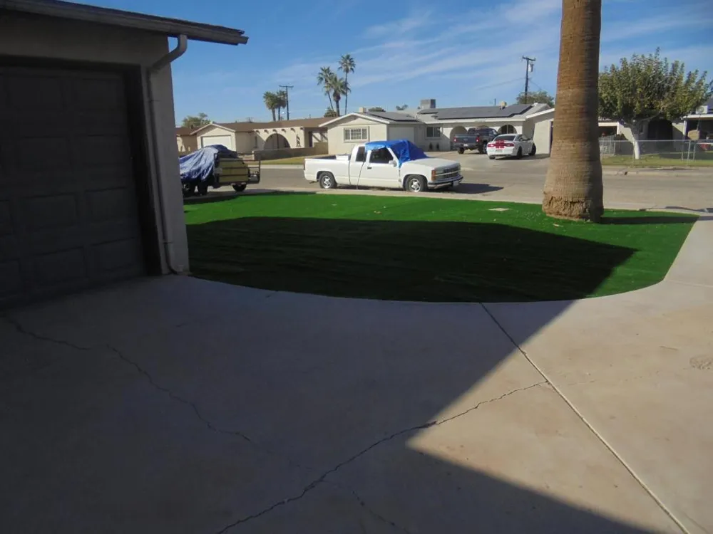 570 Holley Lane Blythe, CA 92225