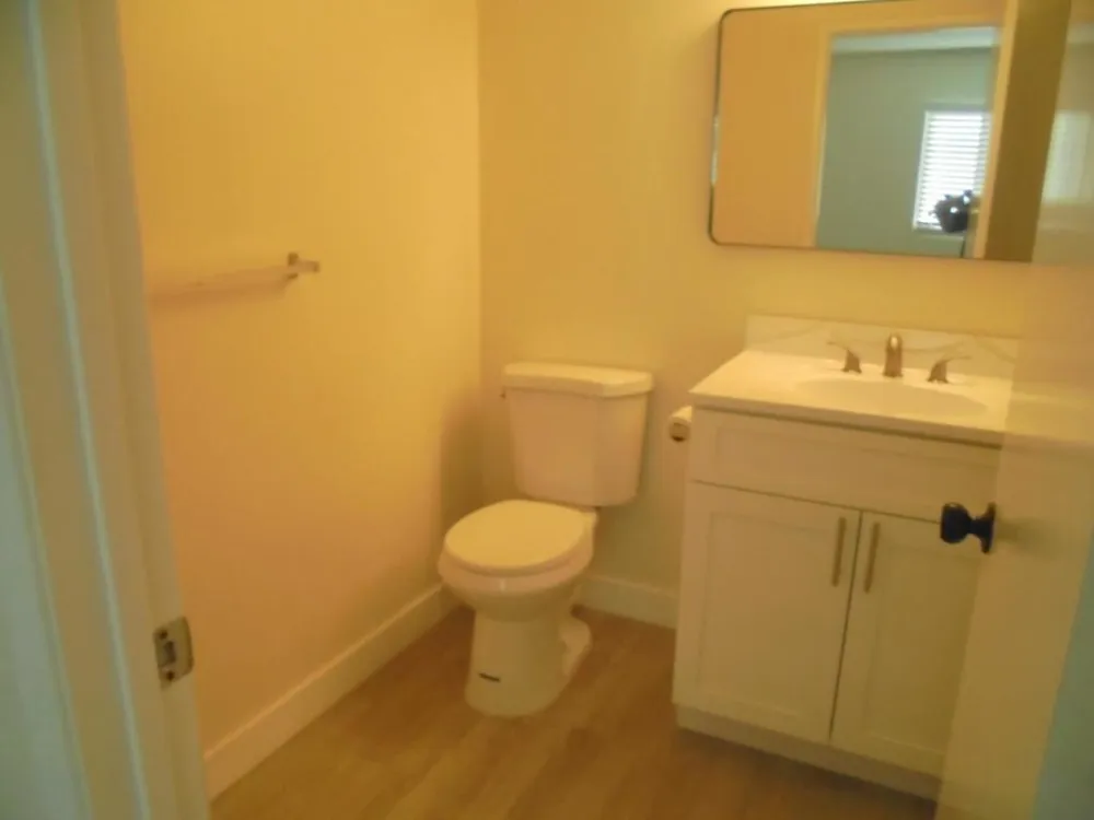 570 Holley Lane Blythe, CA 92225