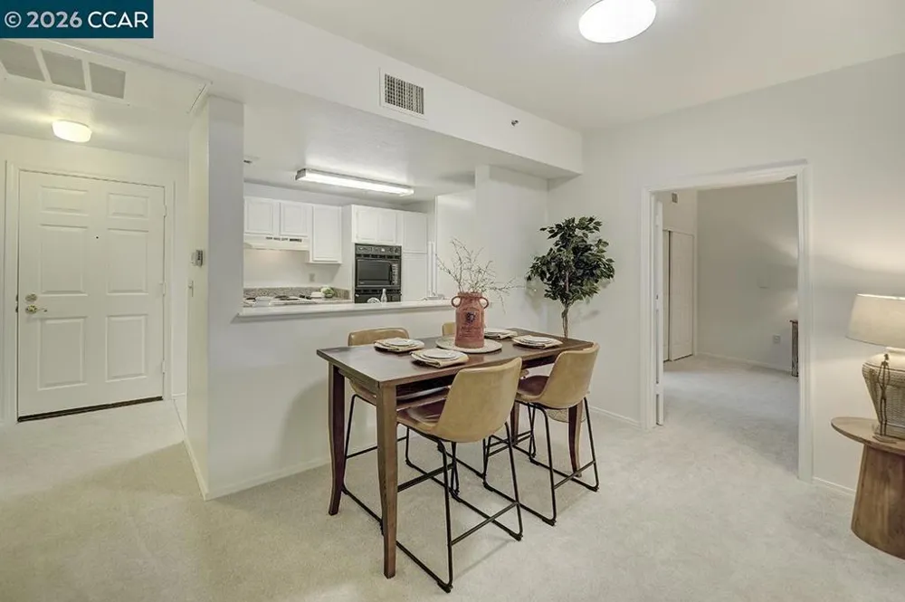 1840 Tice Creek Dr #2110 Walnut Creek, CA 94595