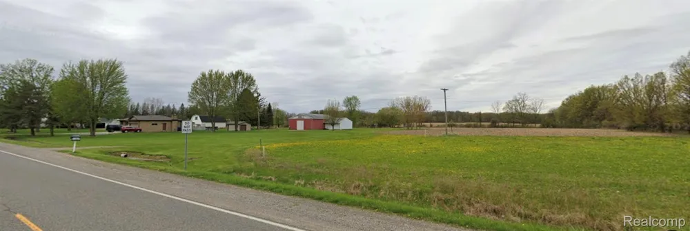 4144 Seymour Road Clayton Charter Township, MI 48473