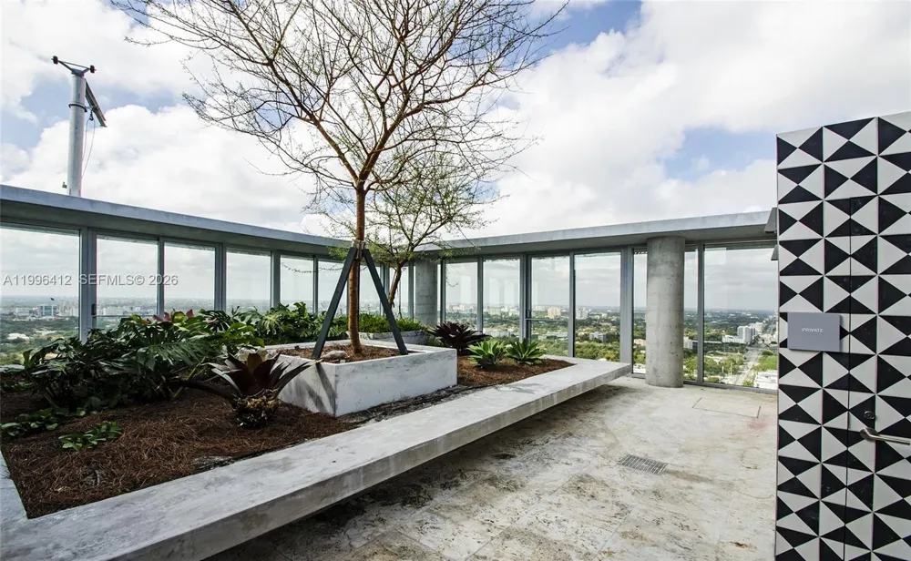 2669 S Bayshore Dr #702-N Coconut Grove, FL 33133