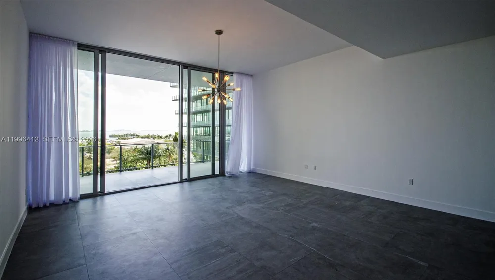 2669 S Bayshore Dr #702-N Coconut Grove, FL 33133