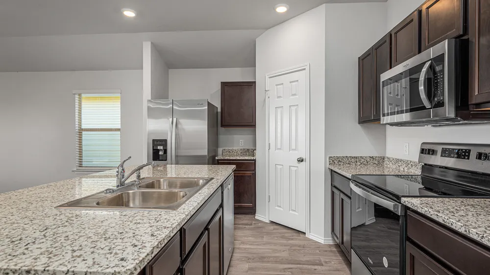 152 McNamara Court Jarrell, TX 76537