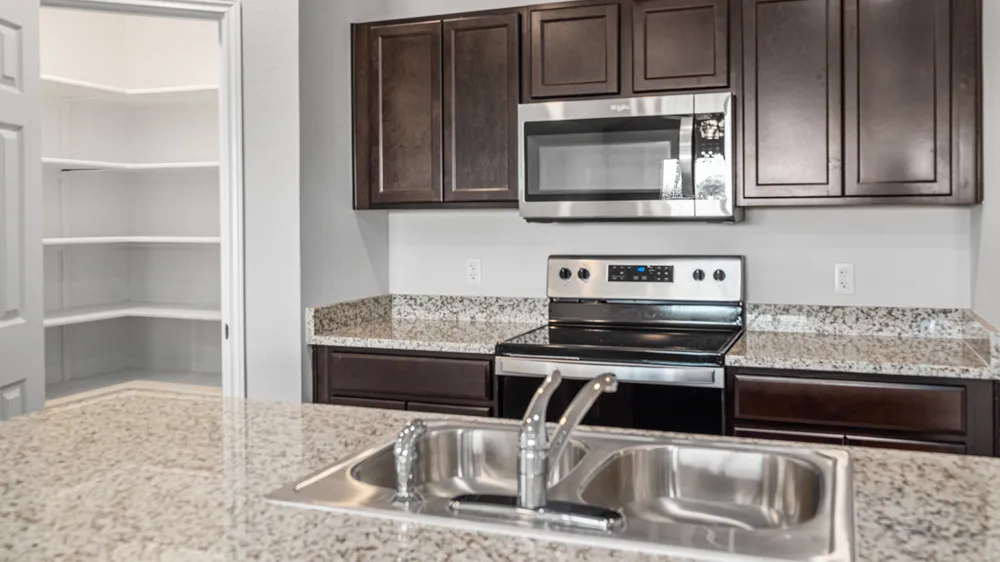 152 McNamara Court Jarrell, TX 76537