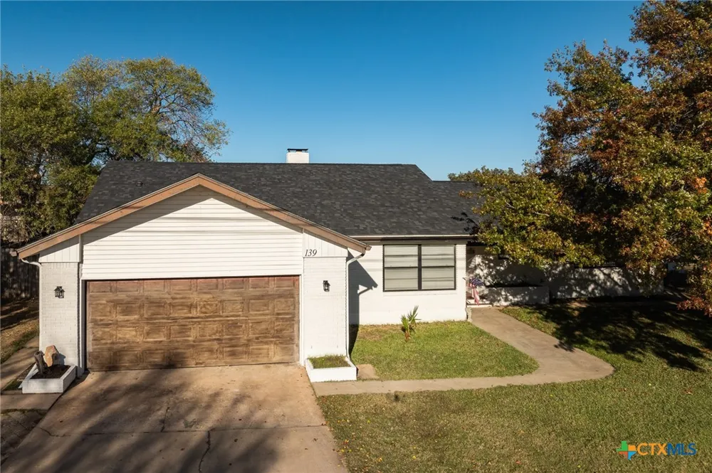 139 E Cottonwood Drive Granite Shoals, TX 78654