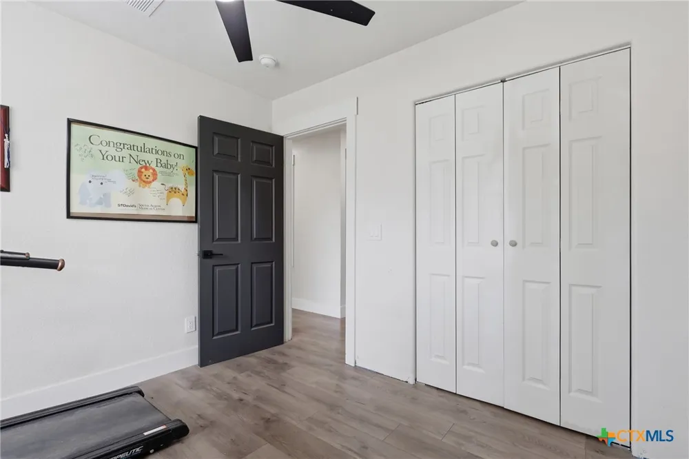 297 Rust Ranch Blanco, TX 78606