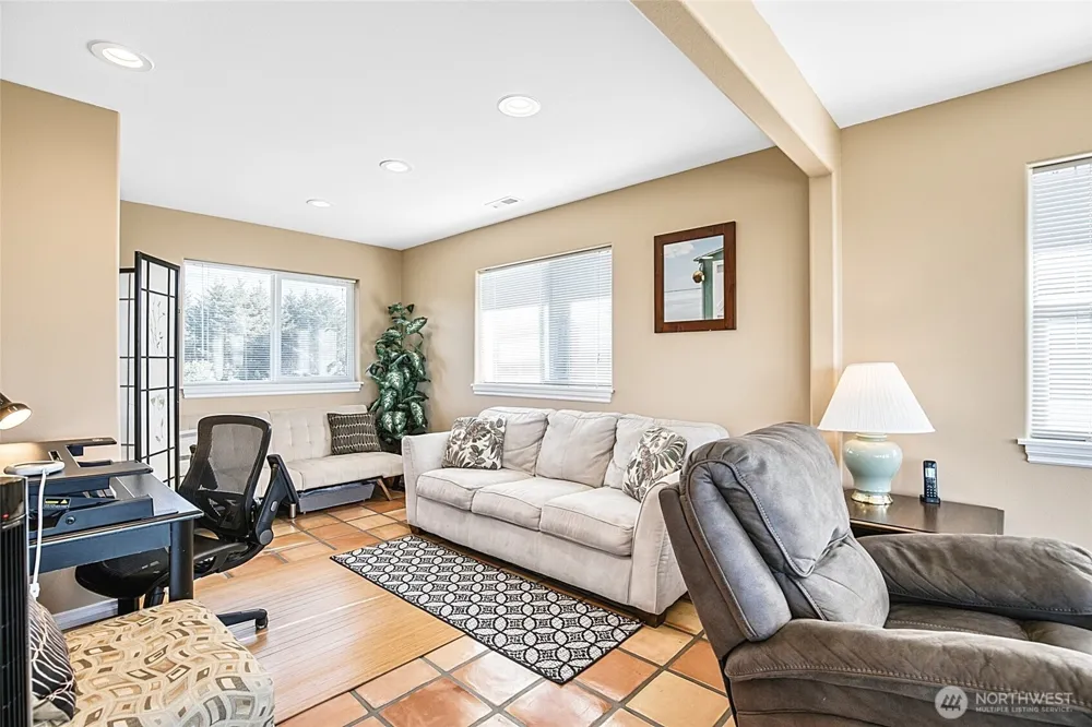 27 Ocean Lane Copalis Beach, WA 98535