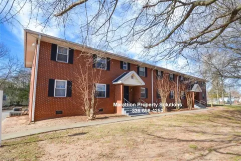 1225 New Hope Lane