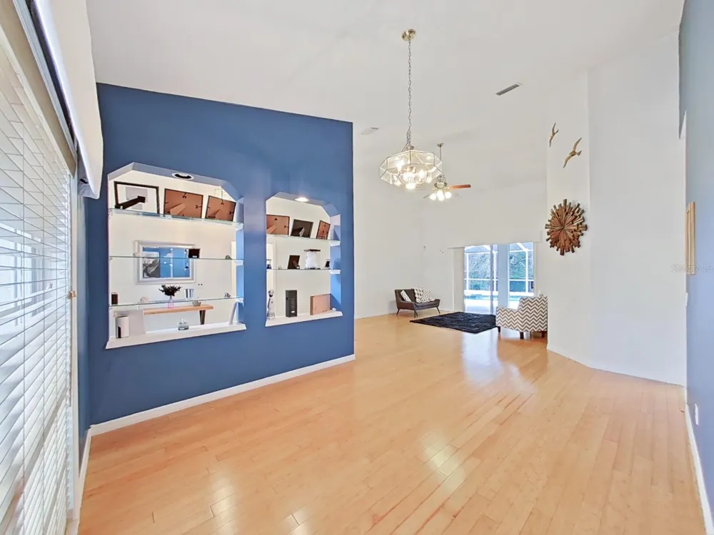 17307 OAK LEDGE DRIVE Lutz, FL 33549