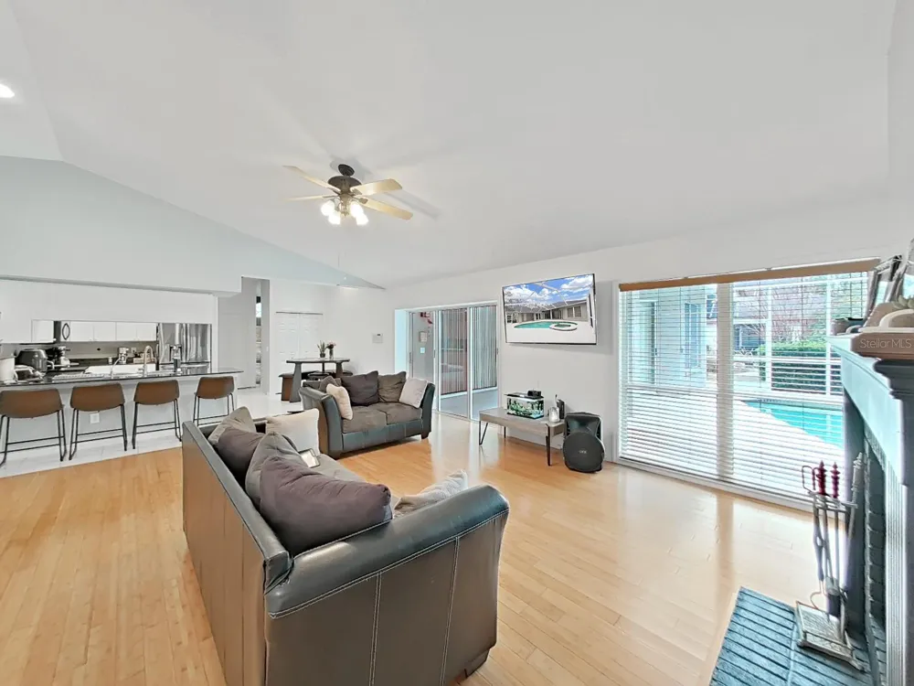 17307 OAK LEDGE DRIVE Lutz, FL 33549