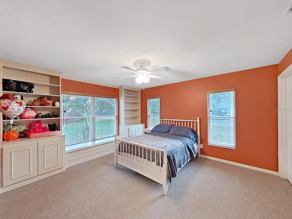 17307 OAK LEDGE DRIVE Lutz, FL 33549