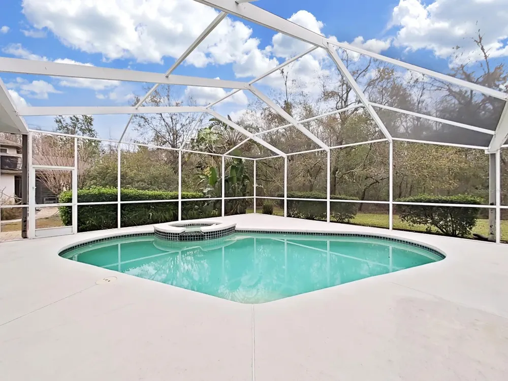 17307 OAK LEDGE DRIVE Lutz, FL 33549