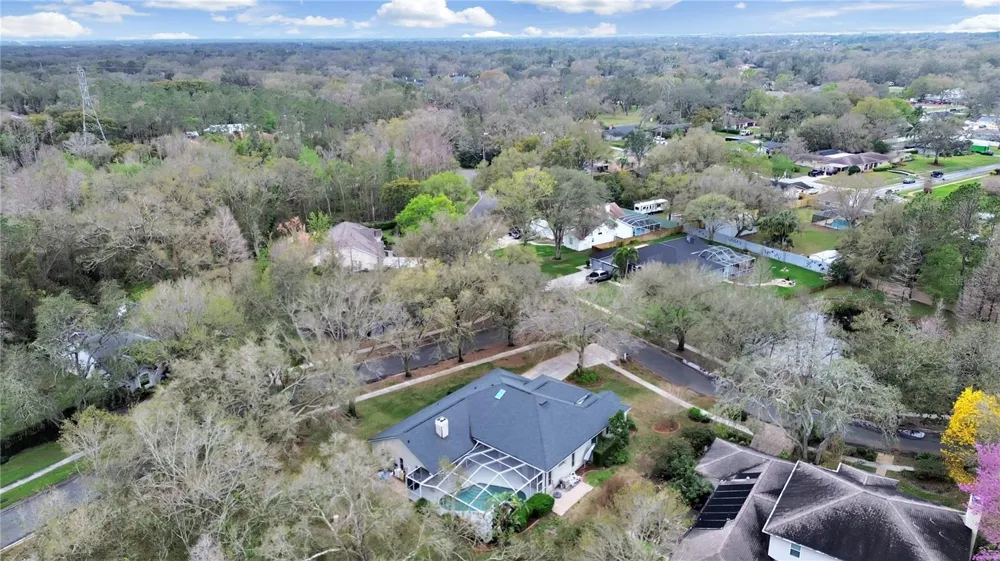 17307 OAK LEDGE DRIVE Lutz, FL 33549
