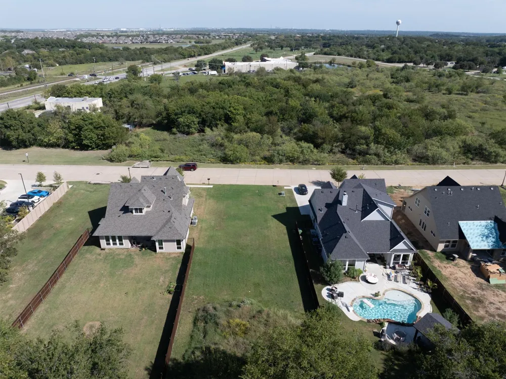 208 Village Way Argyle, TX 76226