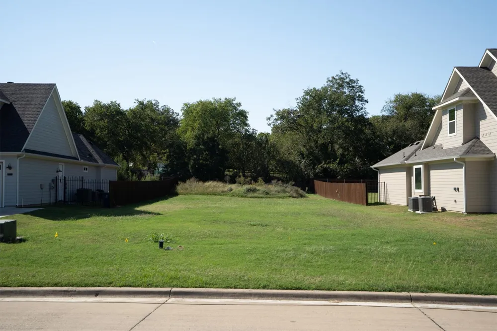 208 Village Way Argyle, TX 76226
