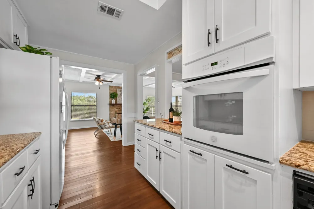 2018 Chaparral Park Road Manchaca, TX 78652