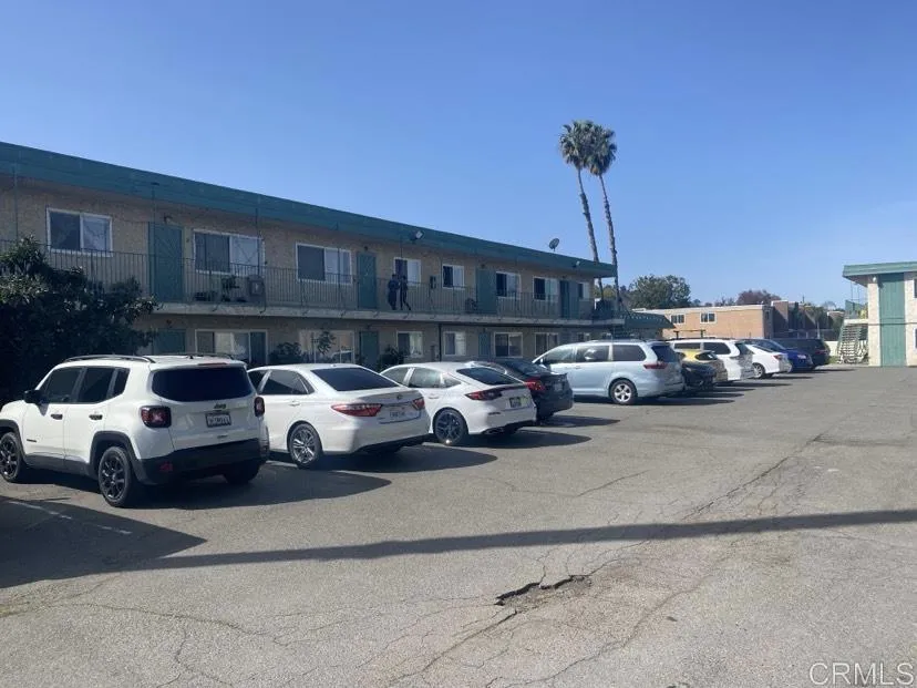 908 S Sunshine Avenue #12 El Cajon, CA 92020